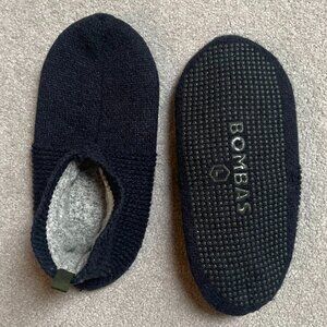Bombas Men's Gripper Slippers in Navy Size L